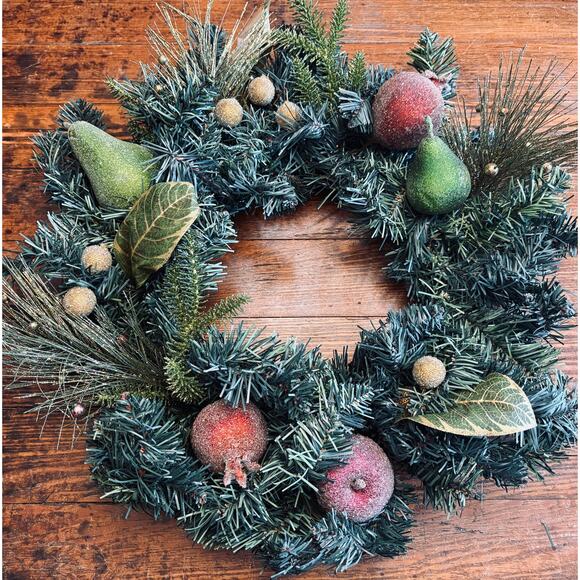 Handmade 19” Wreath: Pears, Apples, Fruit, Gold Baubles Wire Back - Picture 7 of 7